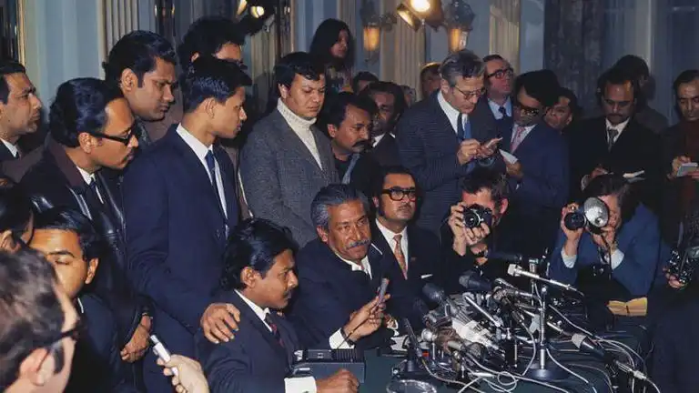 AA1mJC9q Sheikh Mujibur Rahman at his first press conference in London