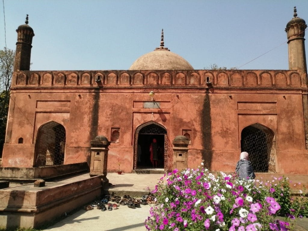 সমাধি, প্রাচীন গৌড়ে মুঘল আমলের স্থাপত্যকর্ম