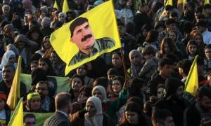 পিকেকে-র বিলুপ্তির ঘোষণা: তুরস্কের সামনে শান্তি প্রতিষ্ঠার সুযোগ, নাকি কুর্দিদের জন্য অধিকার হারানোর নতুন ঝুঁকি?